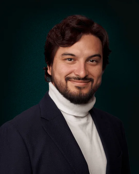 Dustin Calderón